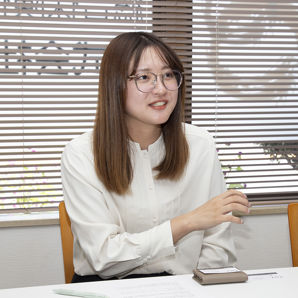 株式会社マル・インシュランス　荒木珠希さん